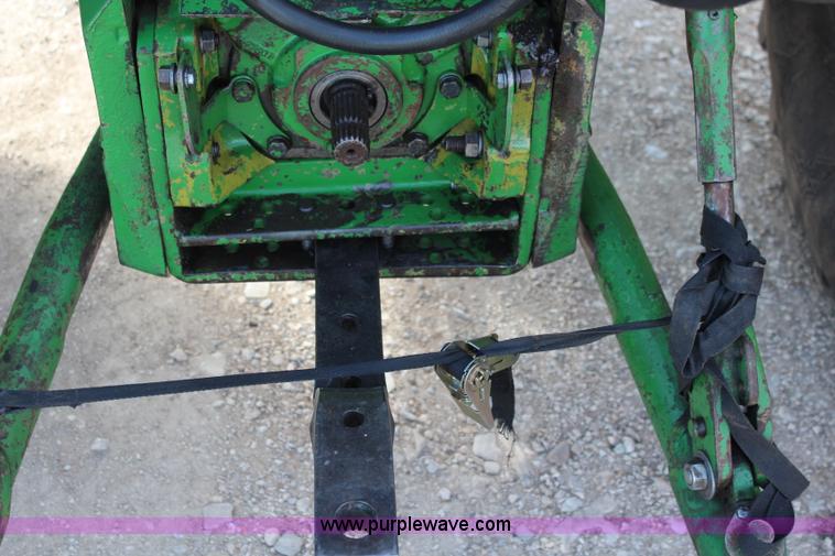 image for item J2032 John Deere 4040 HFWD tractor