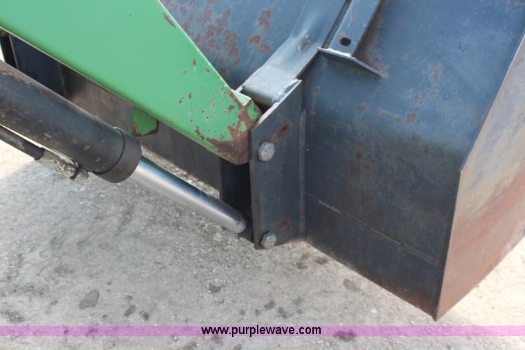 image for item J2032 John Deere 4040 HFWD tractor