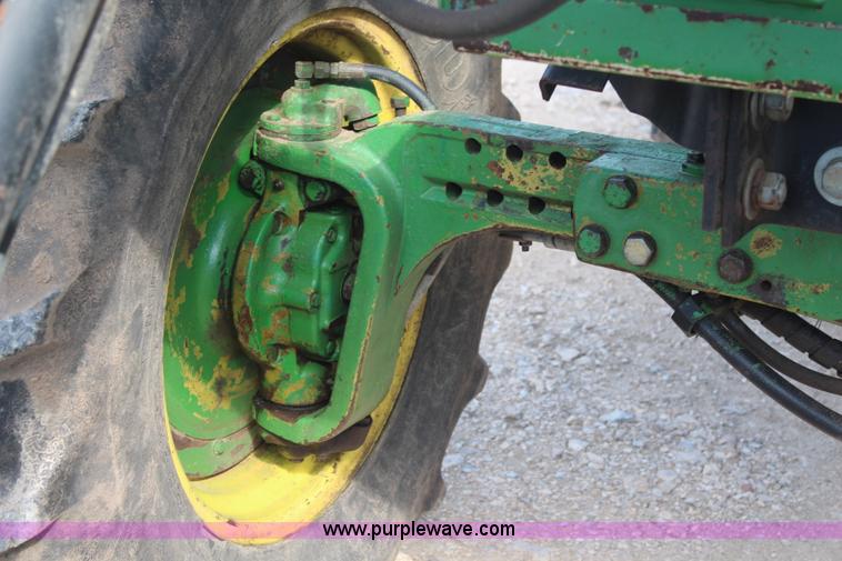 image for item J2032 John Deere 4040 HFWD tractor