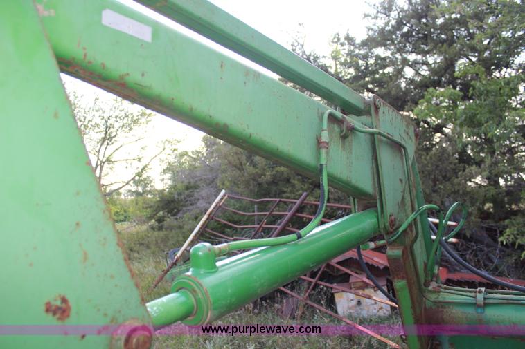 image for item J2033 John Deere 260 loader