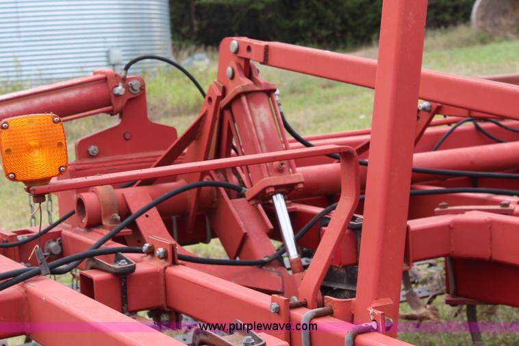 image for item J2039 Case IH 4300 field cultivator