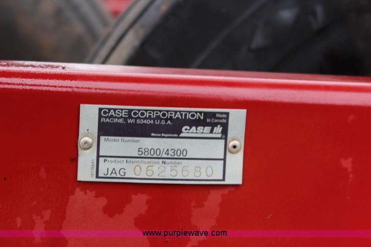 image for item J2039 Case IH 4300 field cultivator