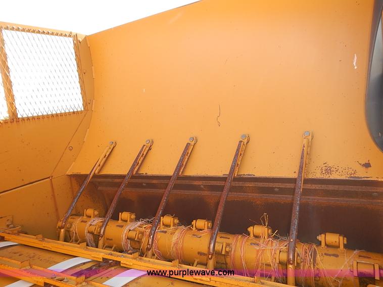 image for item J2240 HayBuster 256 Plus II bale processor