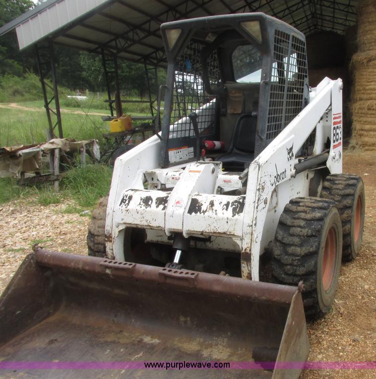 image for item J2413 2000 Bobcat 863 skid steer