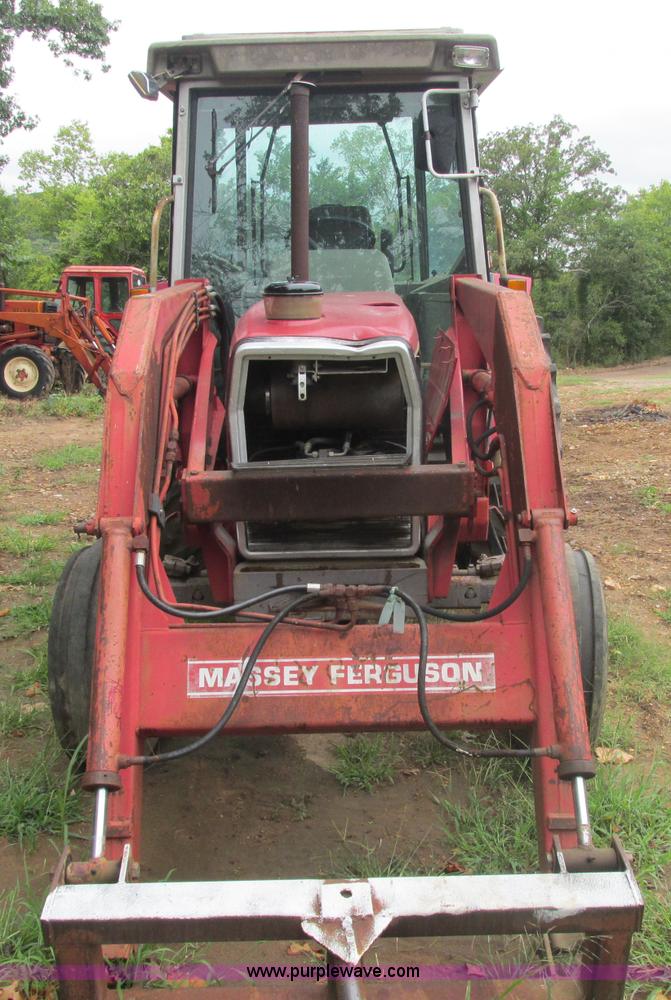 image for item J2417 Massey-Ferguson 3060 tractor