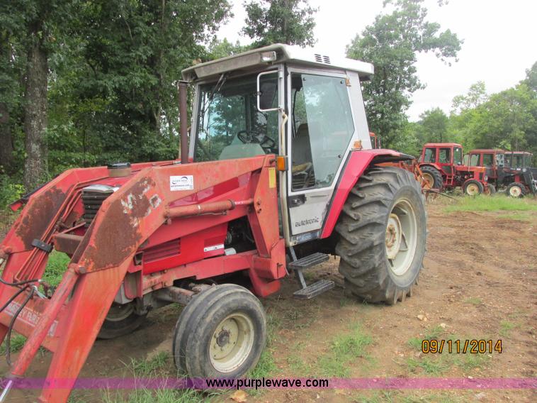 image for item J2417 Massey-Ferguson 3060 tractor