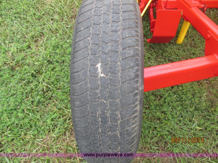 image for item J2420 New Holland 455 sickle mower