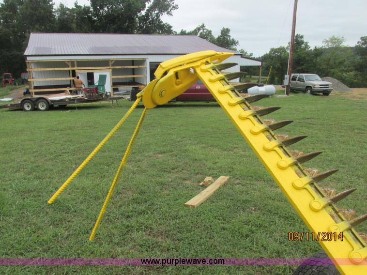 image for item J2420 New Holland 455 sickle mower