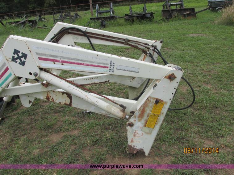 image for item J2432 Farm Hand 22 tractor loader