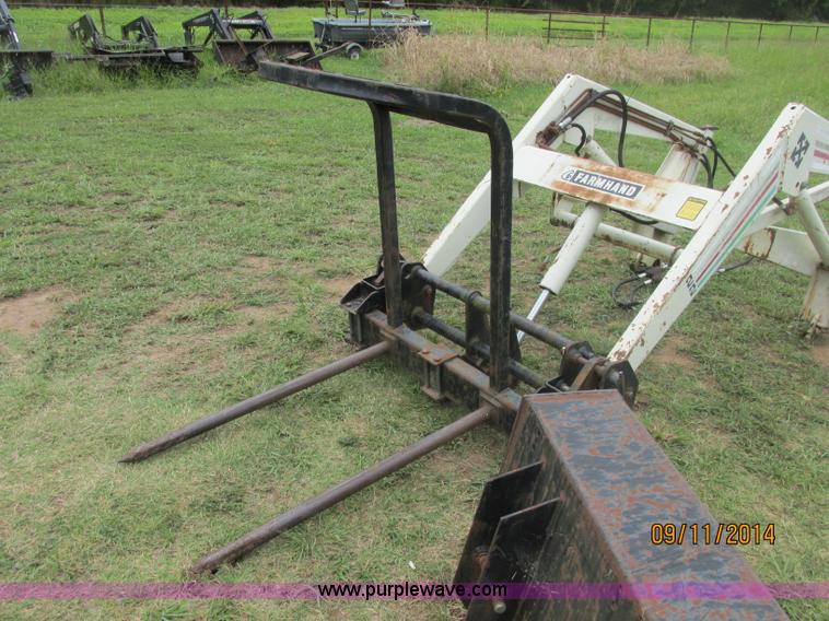 image for item J2432 Farm Hand 22 tractor loader