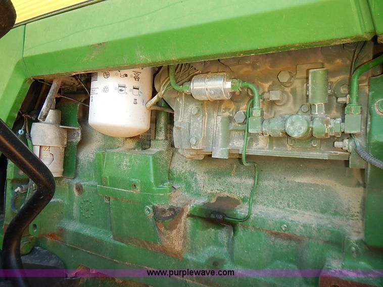 image for item J3122 1997 John Deere 8300 MFWD tractor