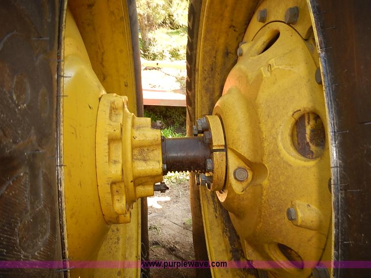 image for item J3122 1997 John Deere 8300 MFWD tractor