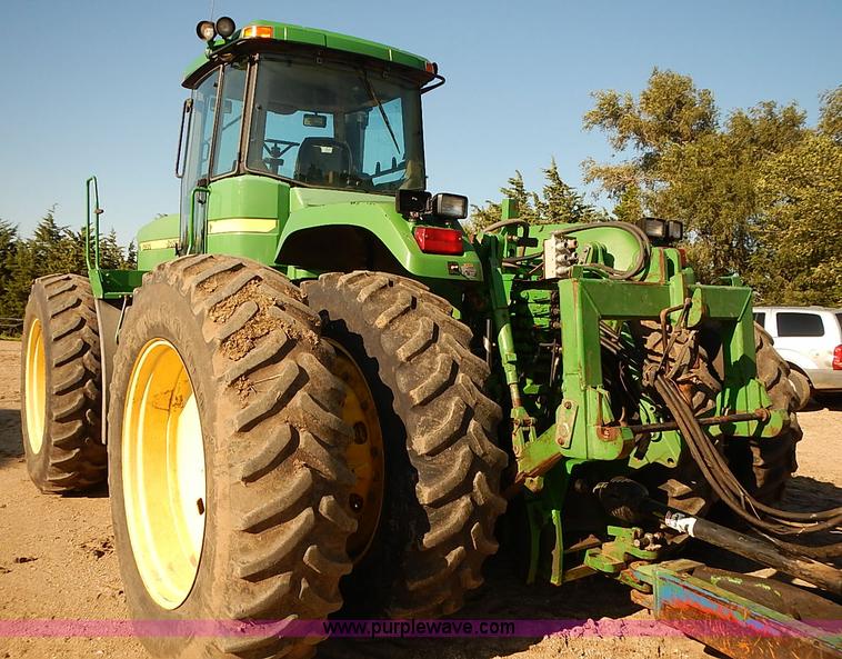 image for item J3124 1998 John Deere 9200 4WD tractor