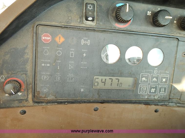 image for item J3124 1998 John Deere 9200 4WD tractor