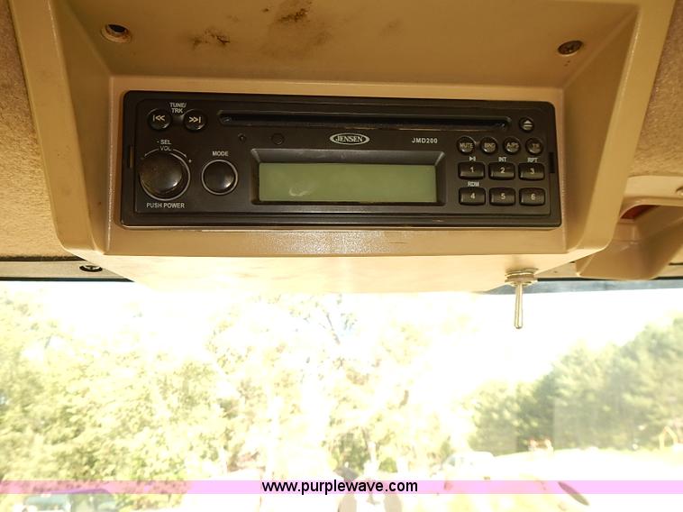 image for item J3124 1998 John Deere 9200 4WD tractor