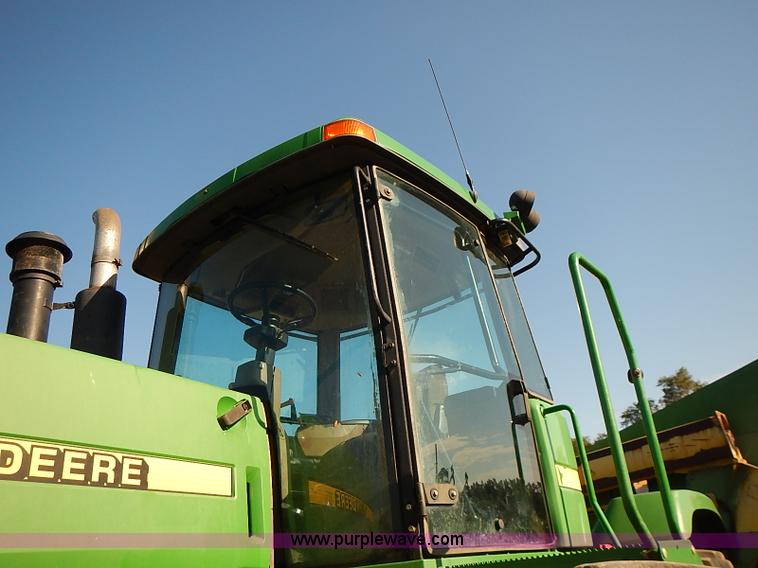 image for item J3124 1998 John Deere 9200 4WD tractor