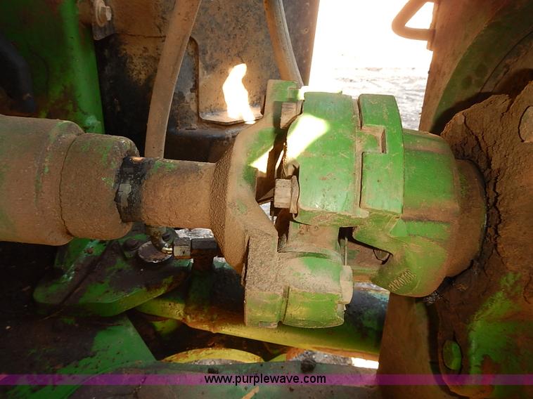 image for item J3124 1998 John Deere 9200 4WD tractor