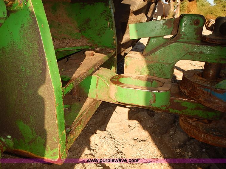 image for item J3124 1998 John Deere 9200 4WD tractor