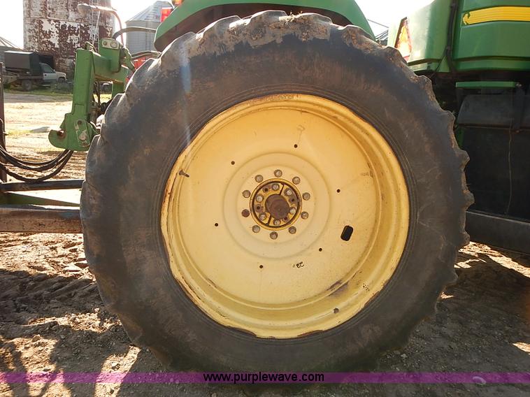 image for item J3124 1998 John Deere 9200 4WD tractor
