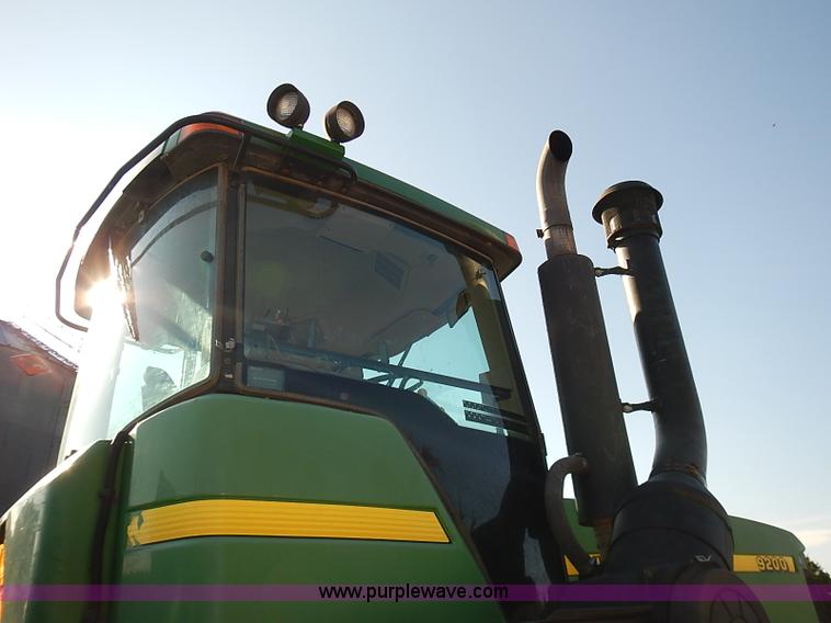 image for item J3124 1998 John Deere 9200 4WD tractor