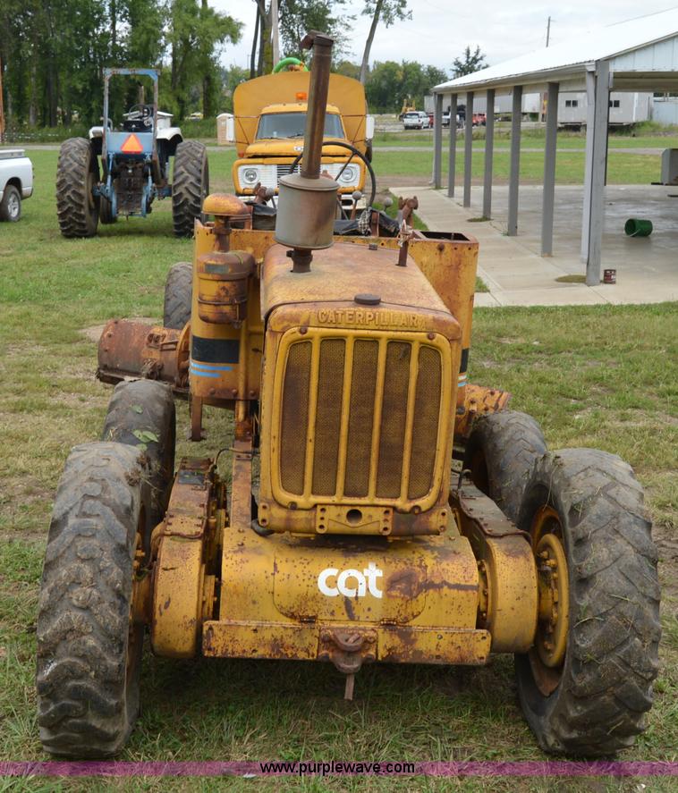 image for item AW9181 Caterpillar 212 rigid motor grader
