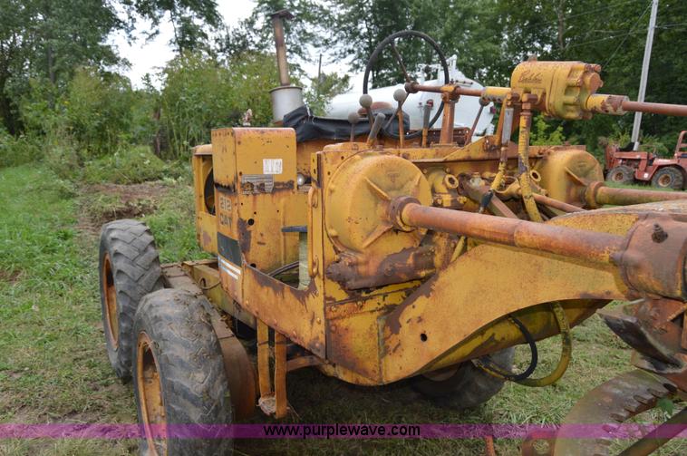 image for item AW9181 Caterpillar 212 rigid motor grader