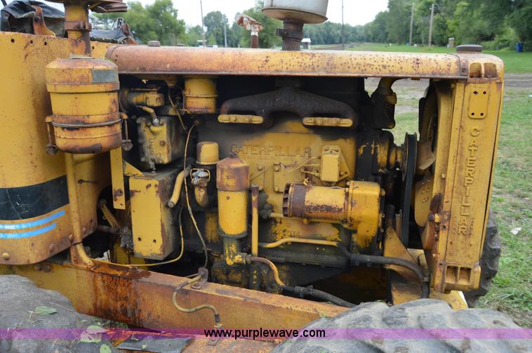 image for item AW9181 Caterpillar 212 rigid motor grader