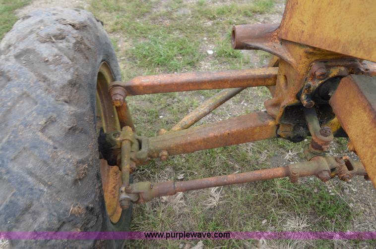 image for item AW9181 Caterpillar 212 rigid motor grader