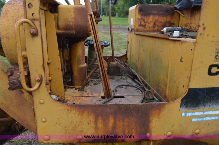 image for item AW9181 Caterpillar 212 rigid motor grader