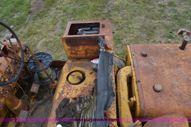 image for item AW9181 Caterpillar 212 rigid motor grader