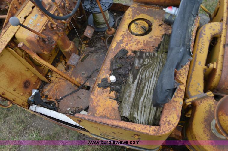 image for item AW9181 Caterpillar 212 rigid motor grader
