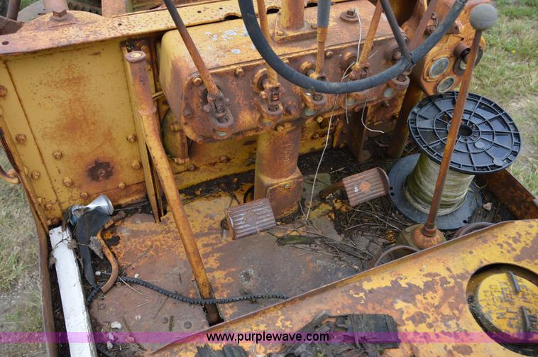 image for item AW9181 Caterpillar 212 rigid motor grader