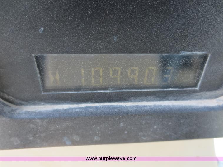 image for item D2142 2006 Caterpillar 140H VHP articulated motor grader