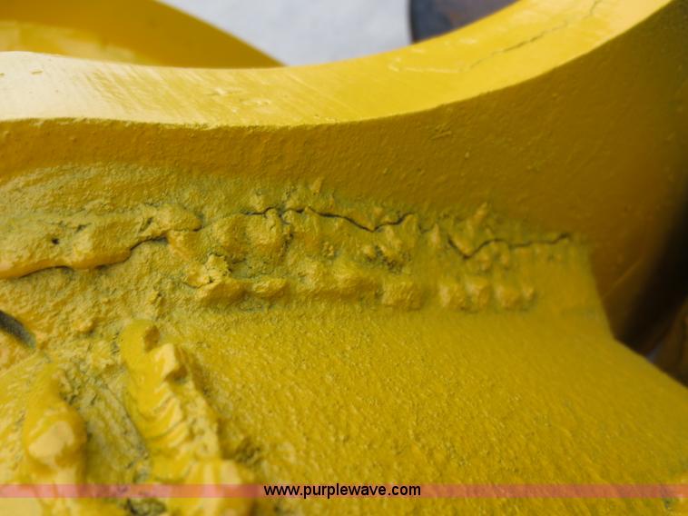 image for item D2155 2006 Komatsu WA250-5L wheel loader
