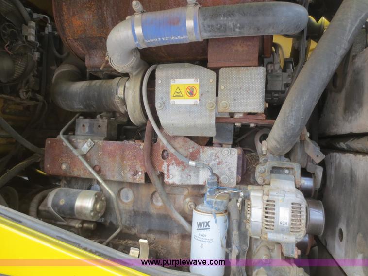 image for item D2155 2006 Komatsu WA250-5L wheel loader