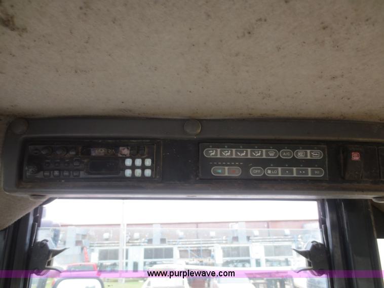 image for item D2155 2006 Komatsu WA250-5L wheel loader