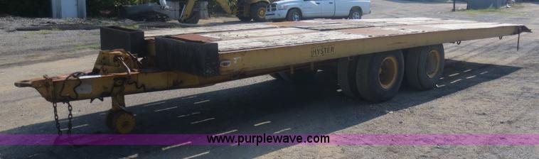 image for item D2159 1975 Hyster HP20TPS equipment trailer
