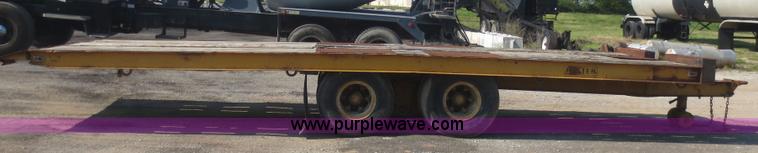 image for item D2159 1975 Hyster HP20TPS equipment trailer