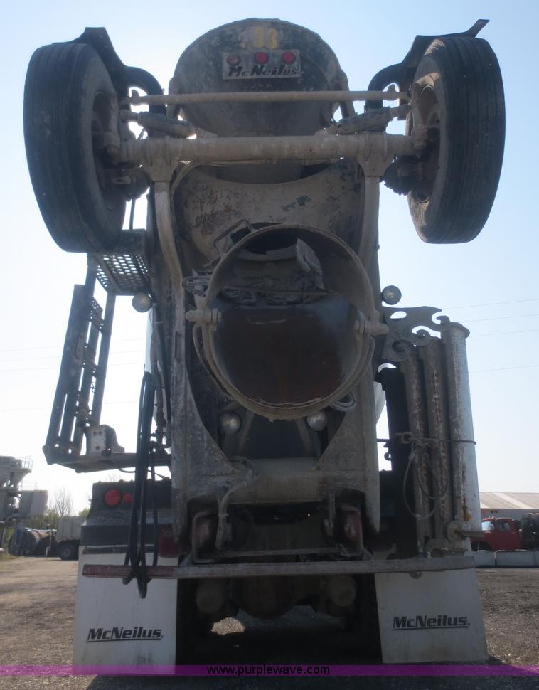 image for item D2160 1997 Ford LT9000 mixer truck