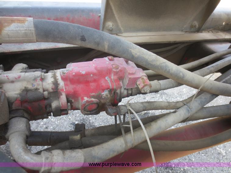 image for item D2160 1997 Ford LT9000 mixer truck