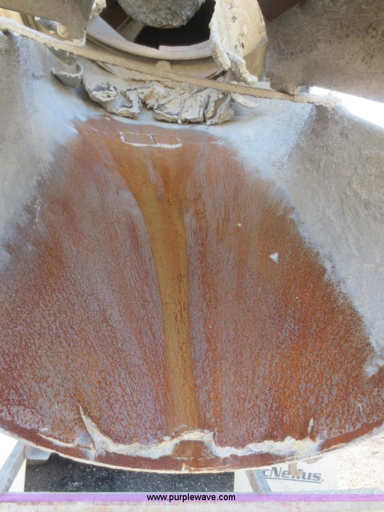 image for item D2160 1997 Ford LT9000 mixer truck