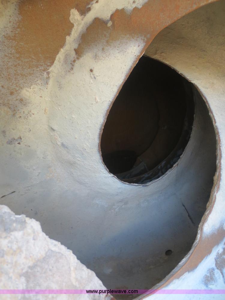 image for item D2160 1997 Ford LT9000 mixer truck