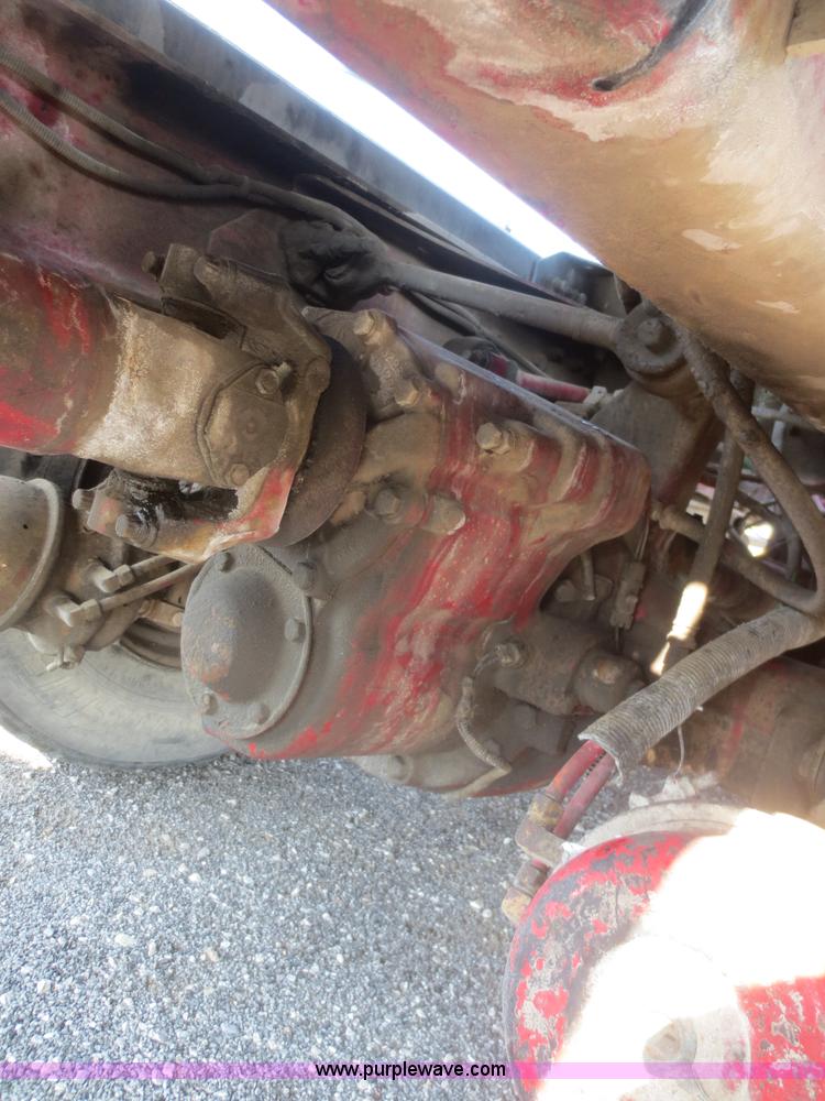 image for item D2160 1997 Ford LT9000 mixer truck