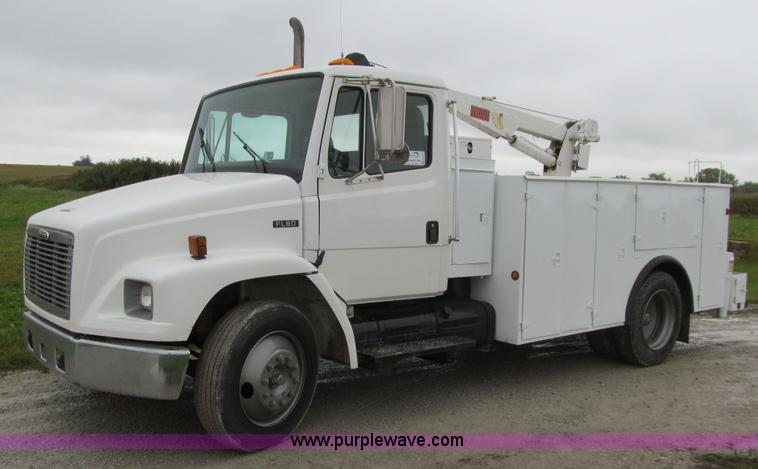 image for item E4987 1999 Freightliner FL60 service truck
