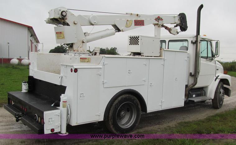 image for item E4987 1999 Freightliner FL60 service truck