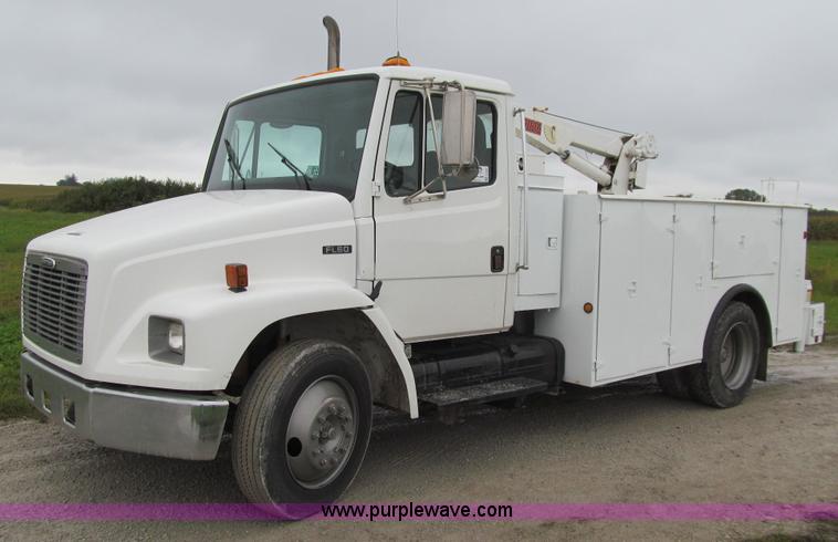 image for item E4987 1999 Freightliner FL60 service truck