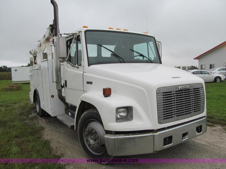 image for item E4987 1999 Freightliner FL60 service truck