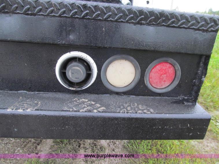 image for item E4987 1999 Freightliner FL60 service truck