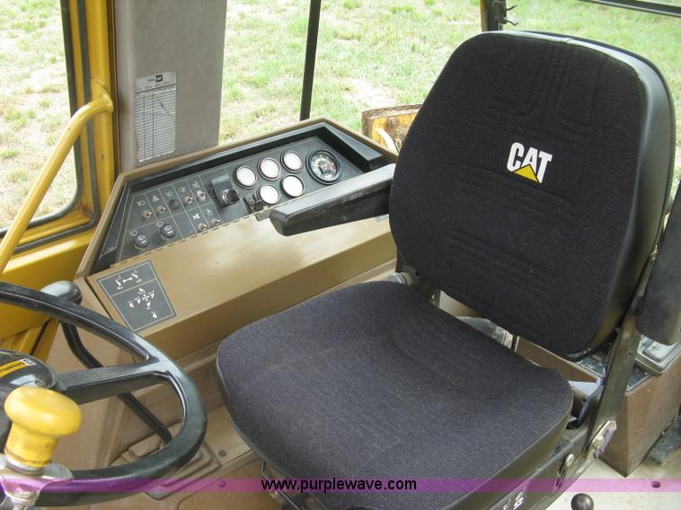 image for item E7889 1991 Caterpillar 426 Series II backhoe