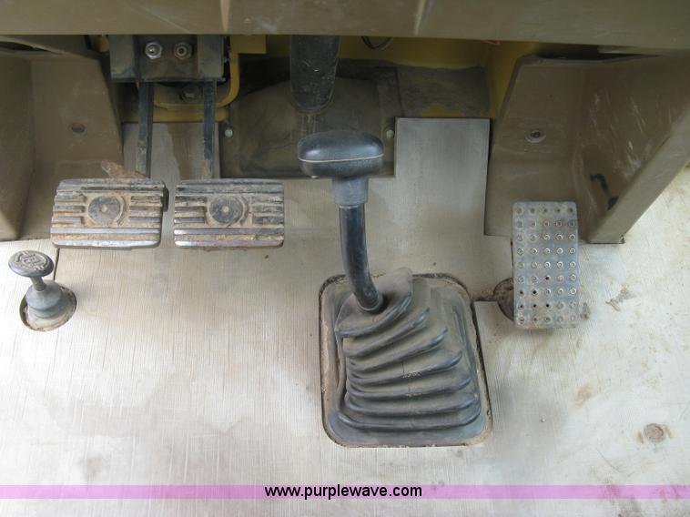 image for item E7889 1991 Caterpillar 426 Series II backhoe